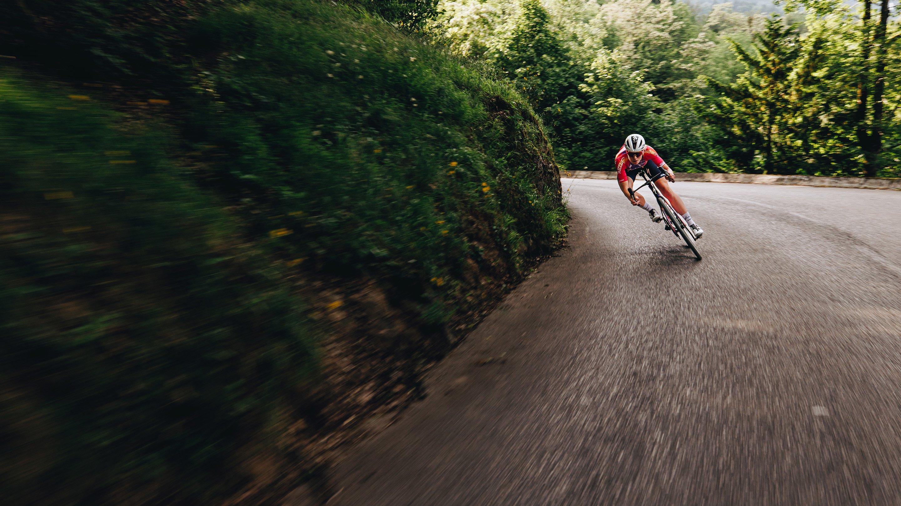 Tarmac SL7 Sport Road Bike banner 5