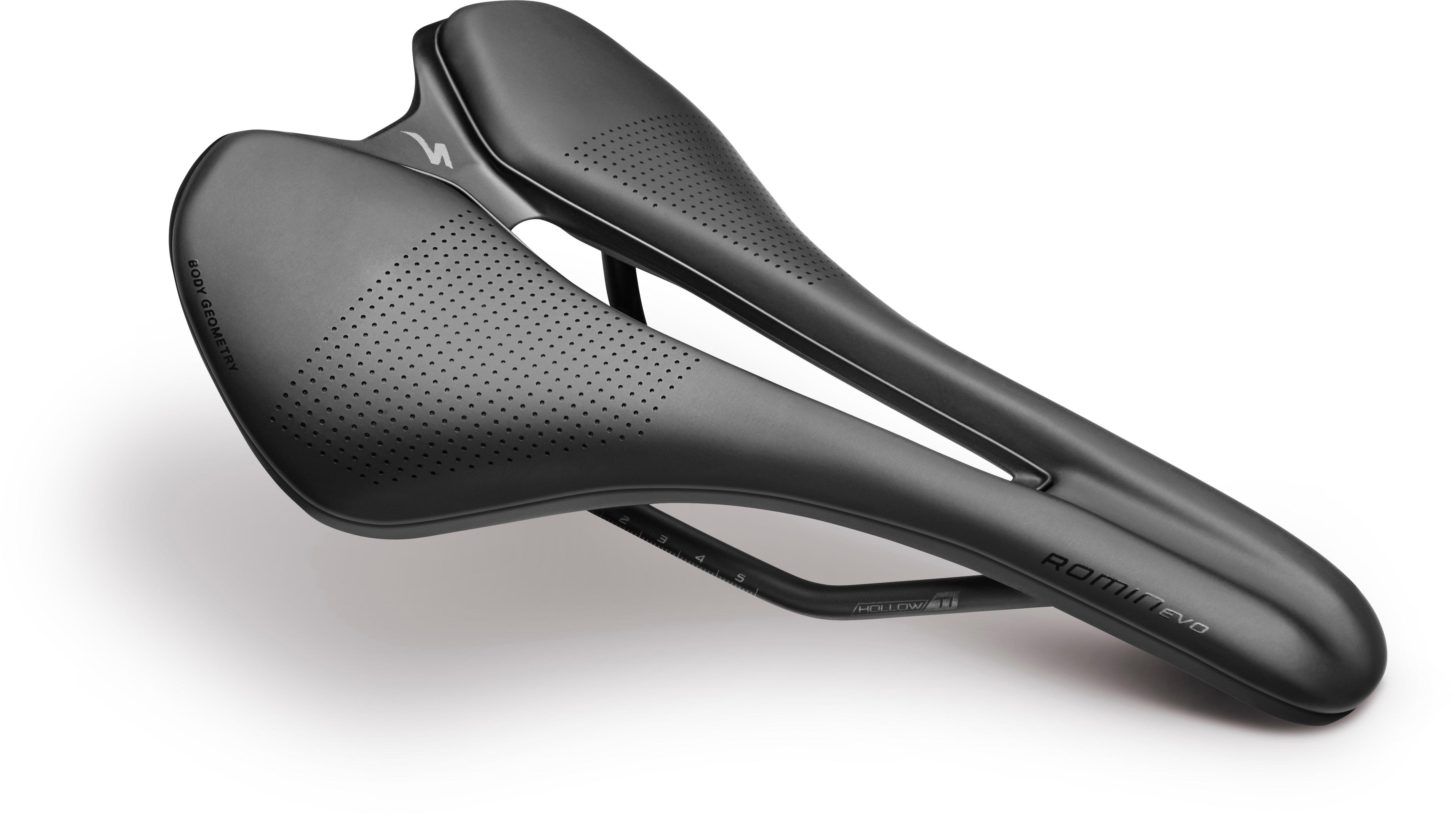 ROMIN EVO EXPERT GEL SADDLE BLK 143(143mm ブラック): サドル