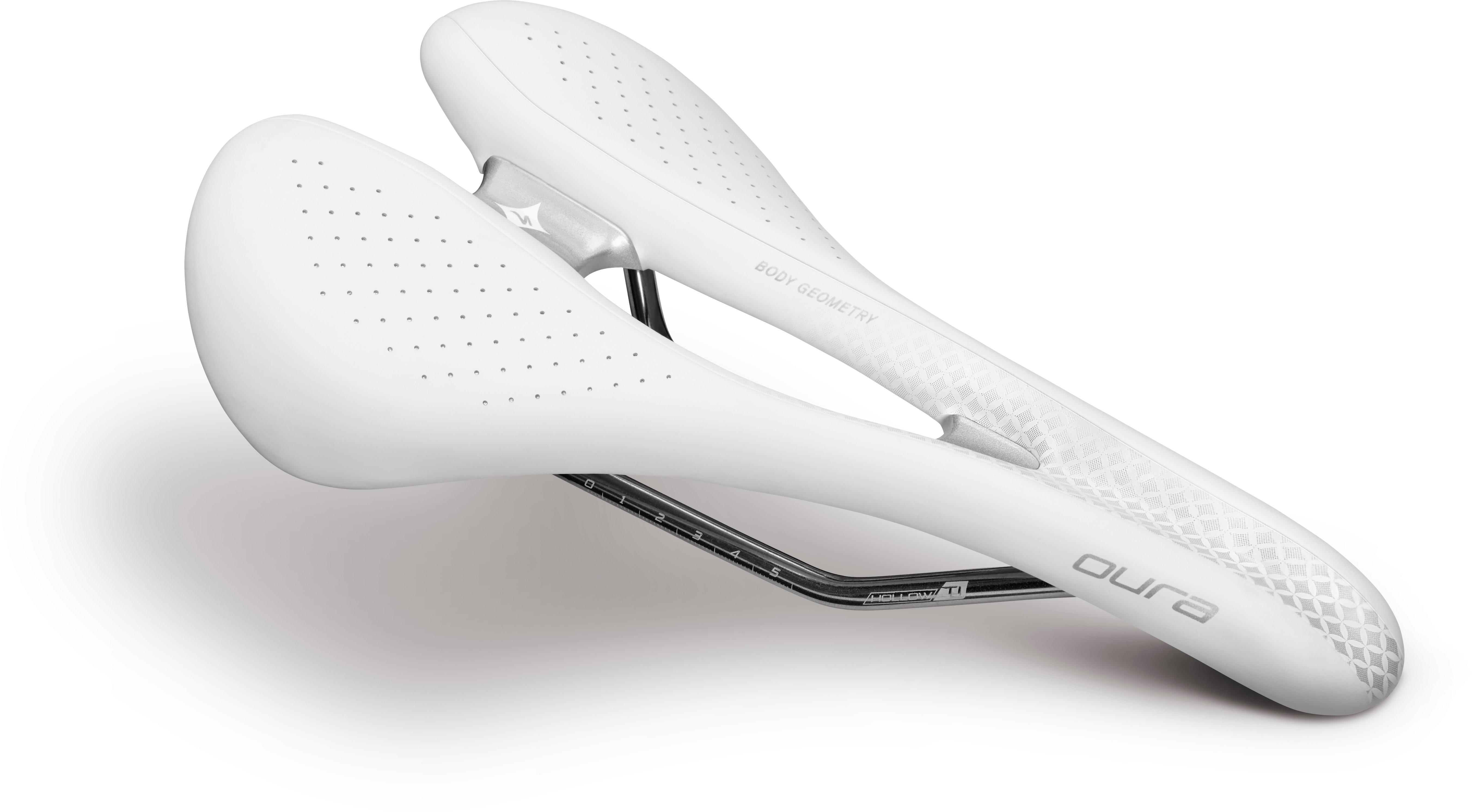 Specialized cheap oura saddle