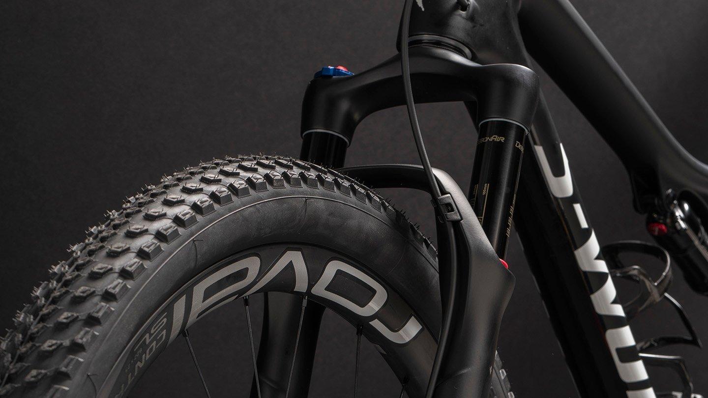 Specialized epic deals axs 2020