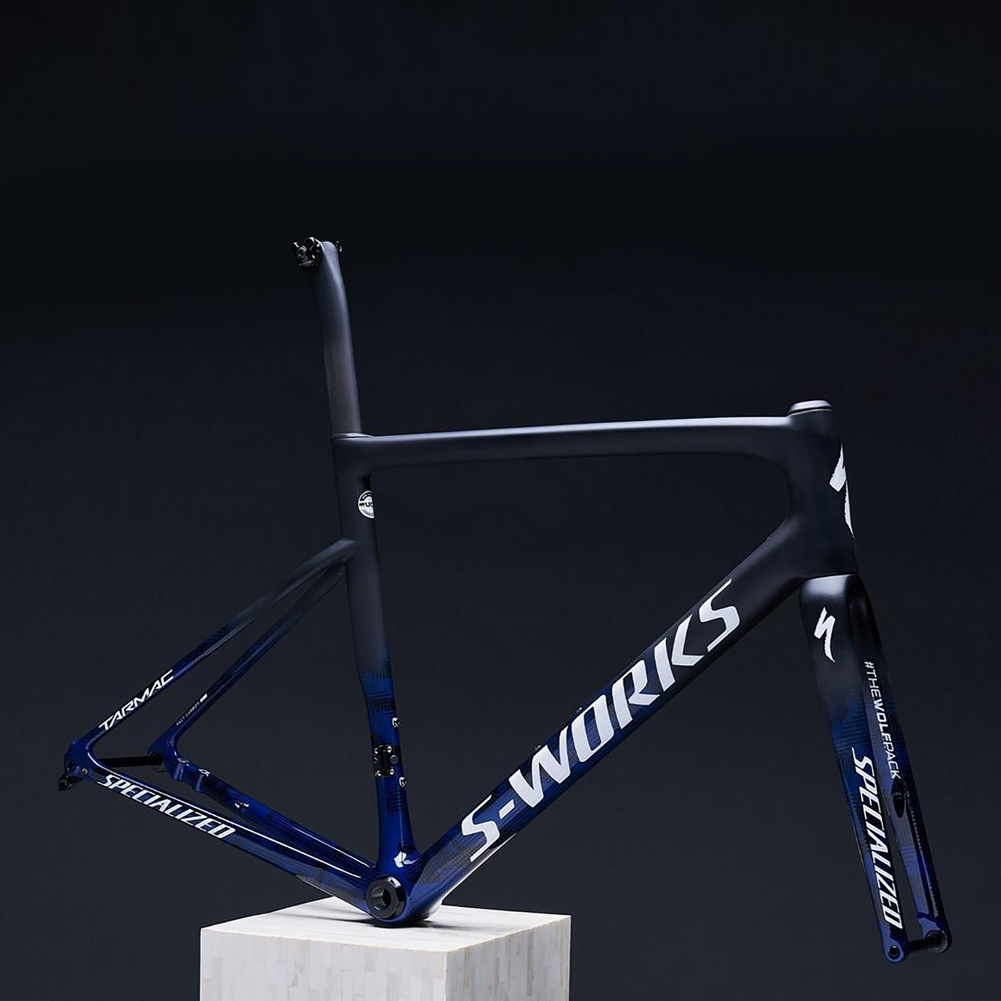 1_ROAD-3092_quick-step-ltd-