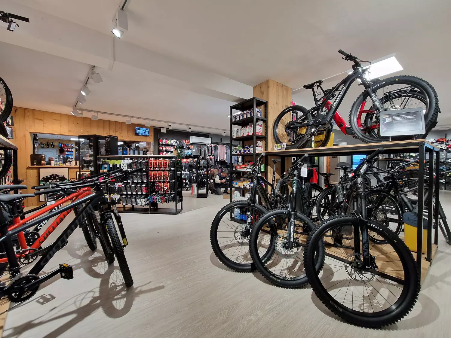 Store Image