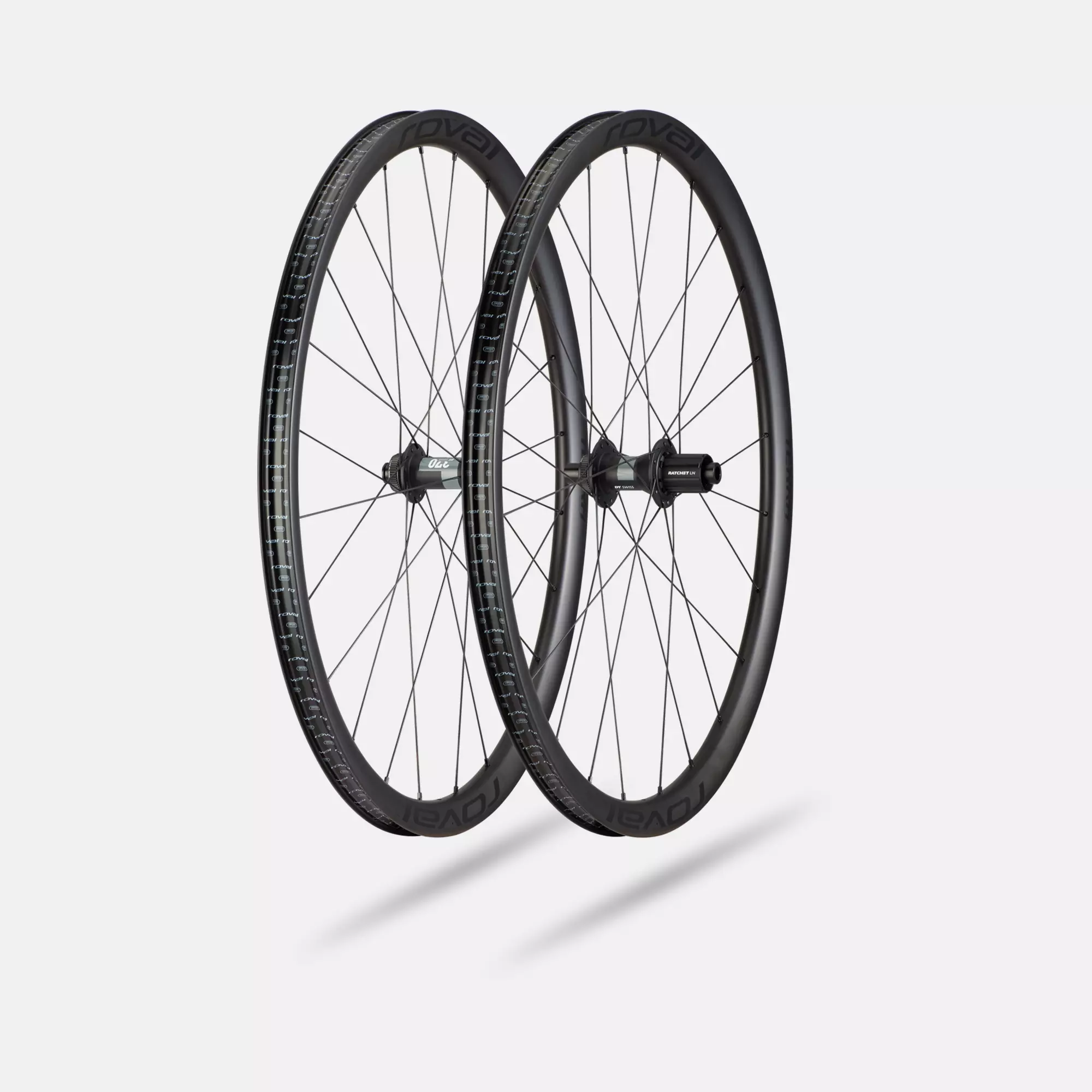 Rovals Rapide C38 carbon wheelset gets $300 price drop and upgraded DT 370  Ratchet LN hub - Bikerumor