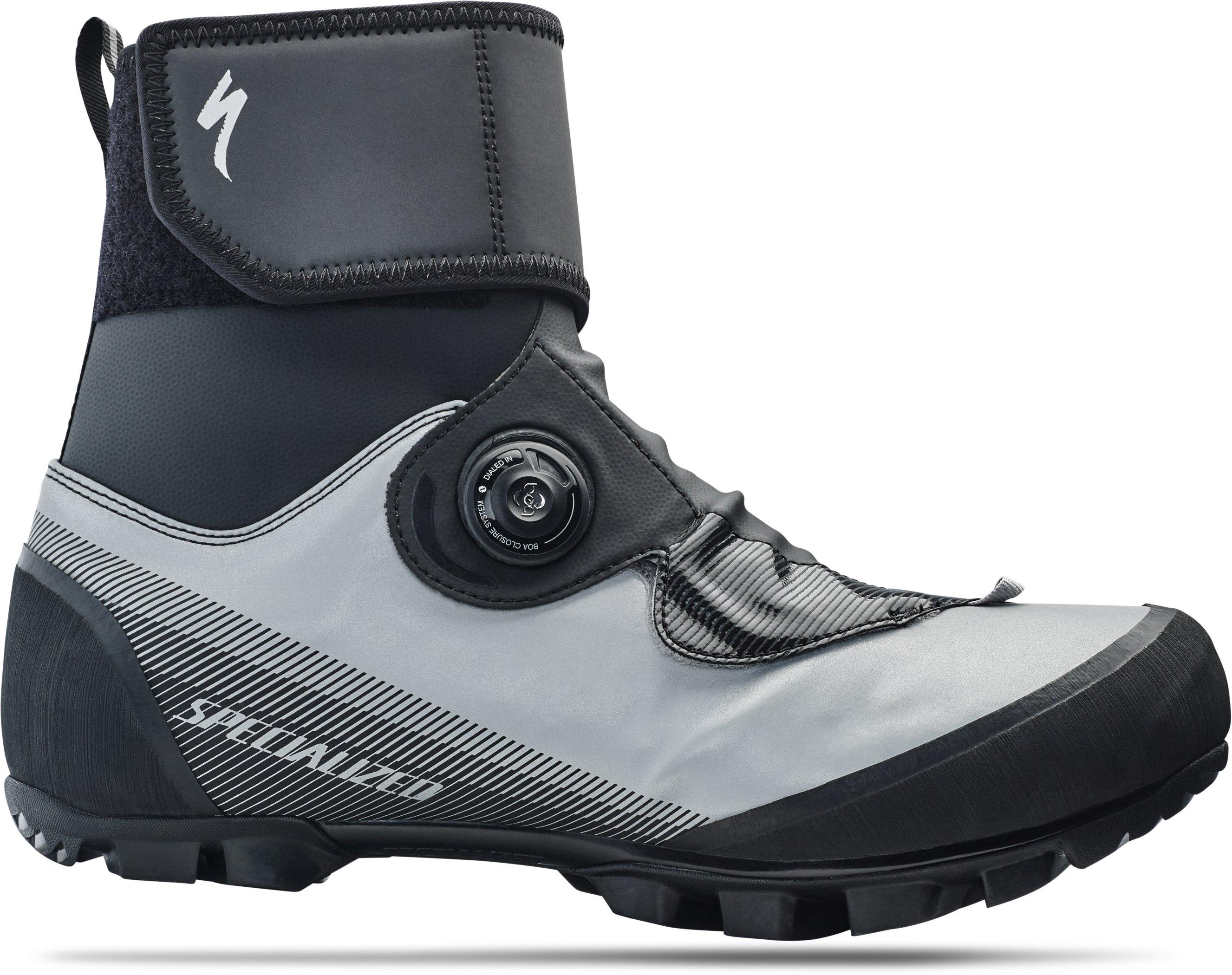 Specialized defroster road outlet shoe