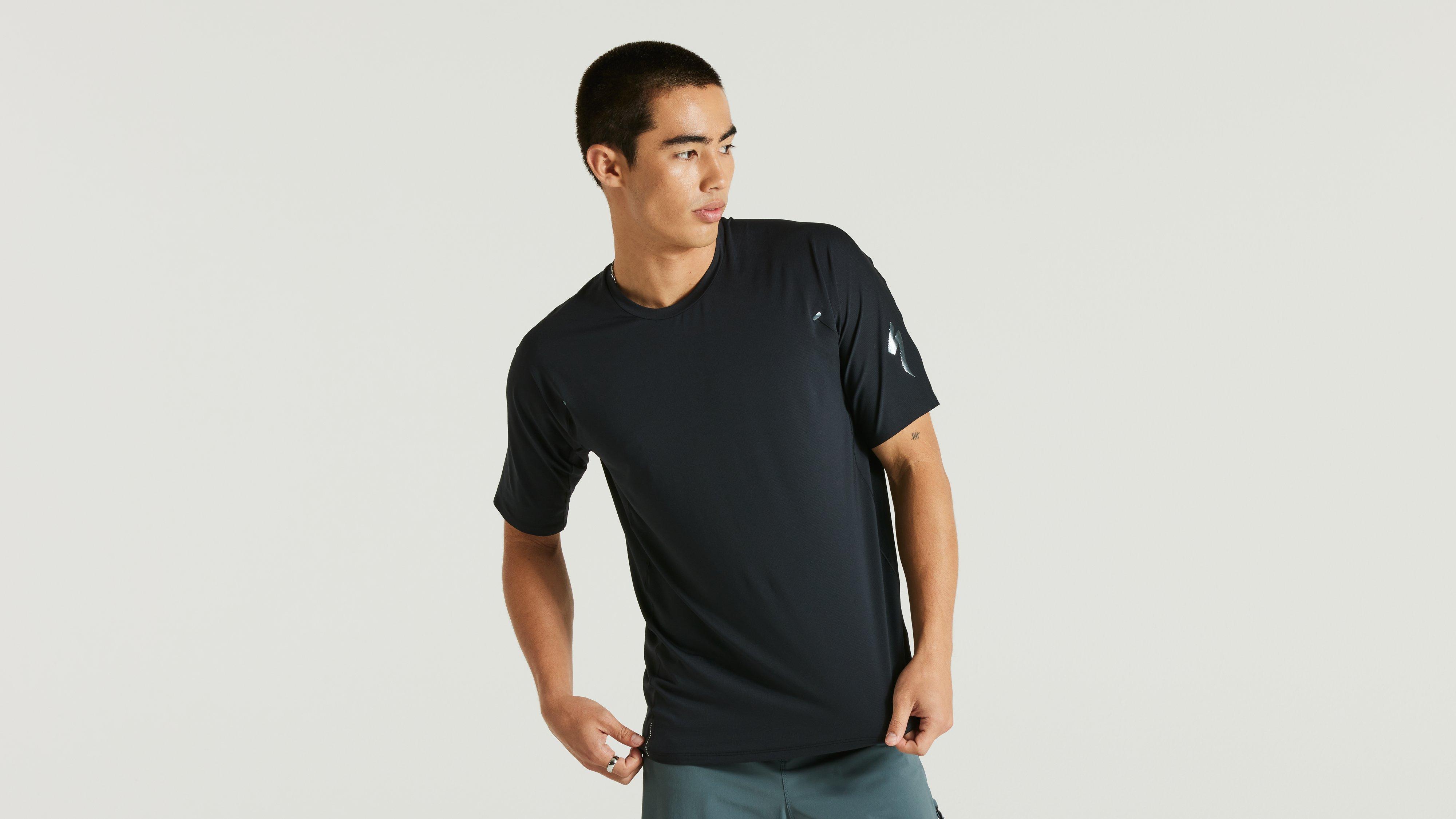 30日間満足保証対象】MEN'S TRAIL AIR SHORT SLEEVE JERSEY BLK S(S 