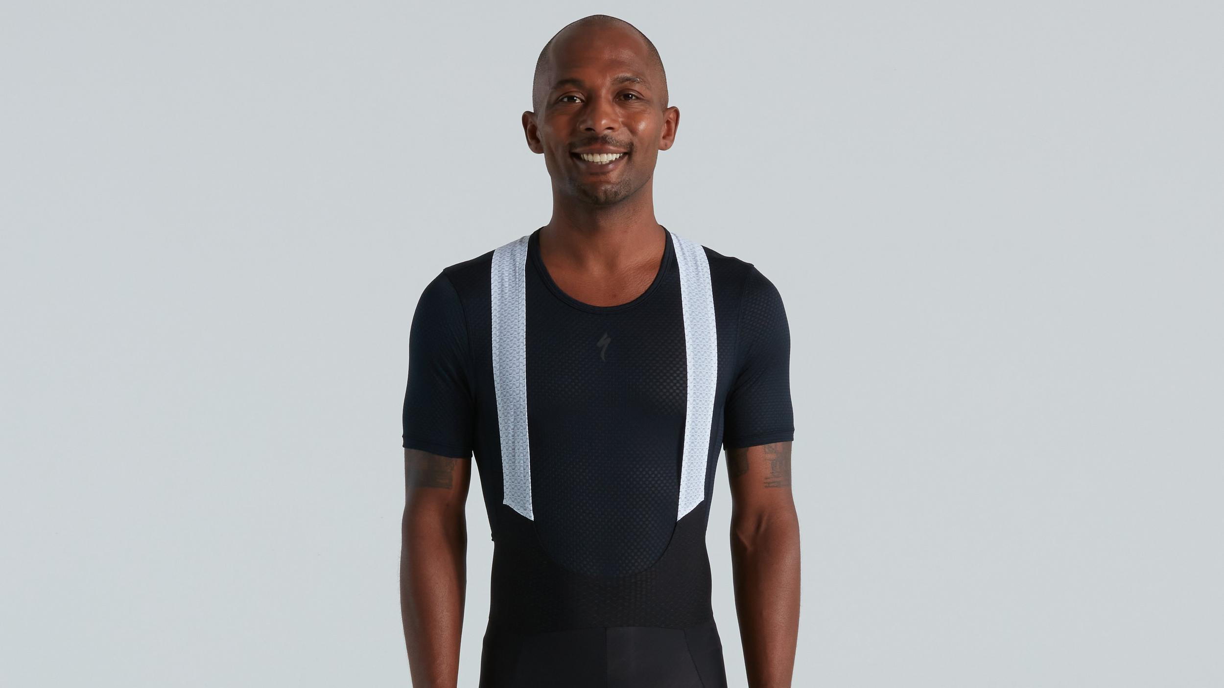 Short sleeve store cycling base layer