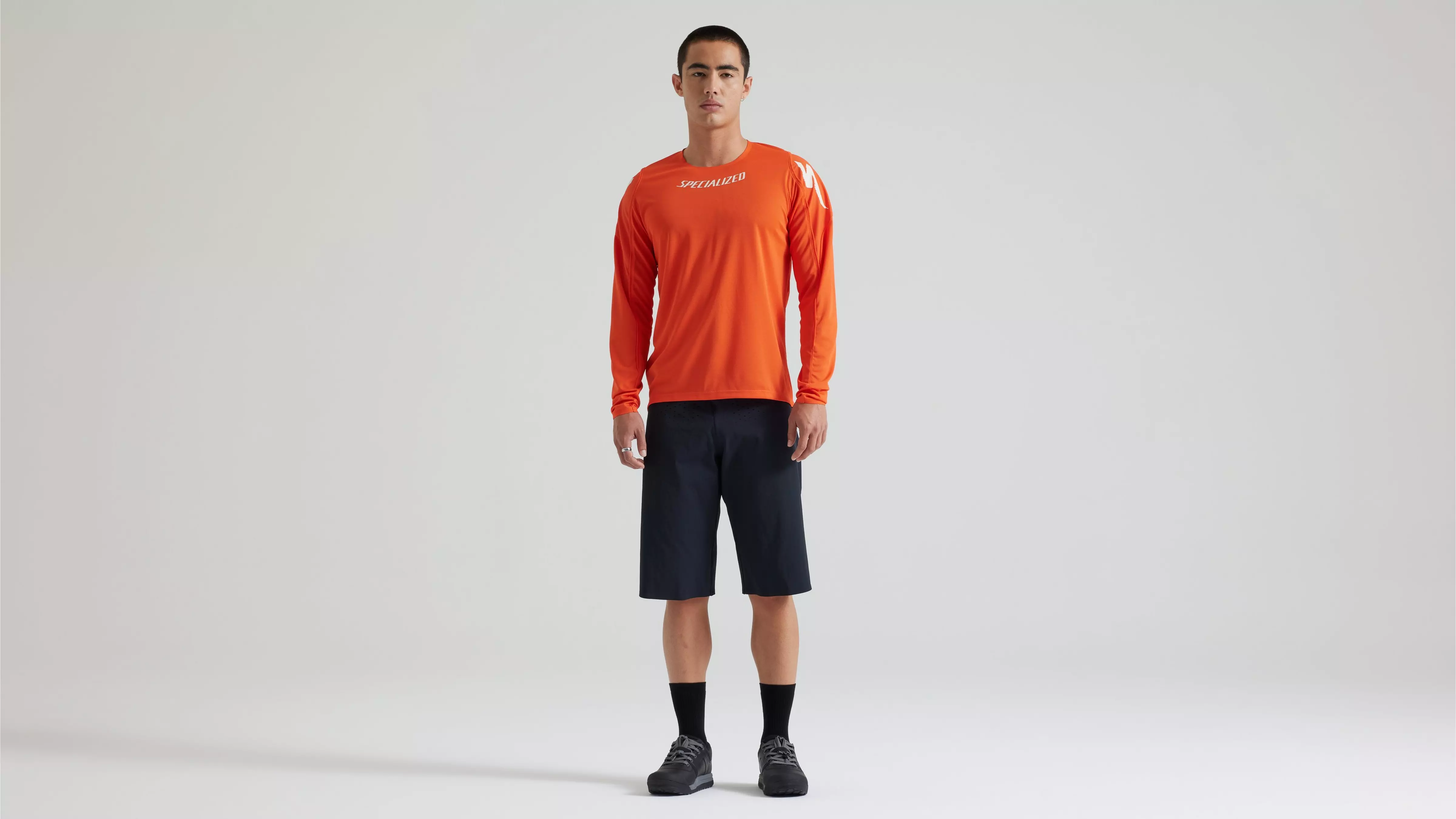 Gravity Long Sleeve Jersey Gravity Long Sleeve Jersey