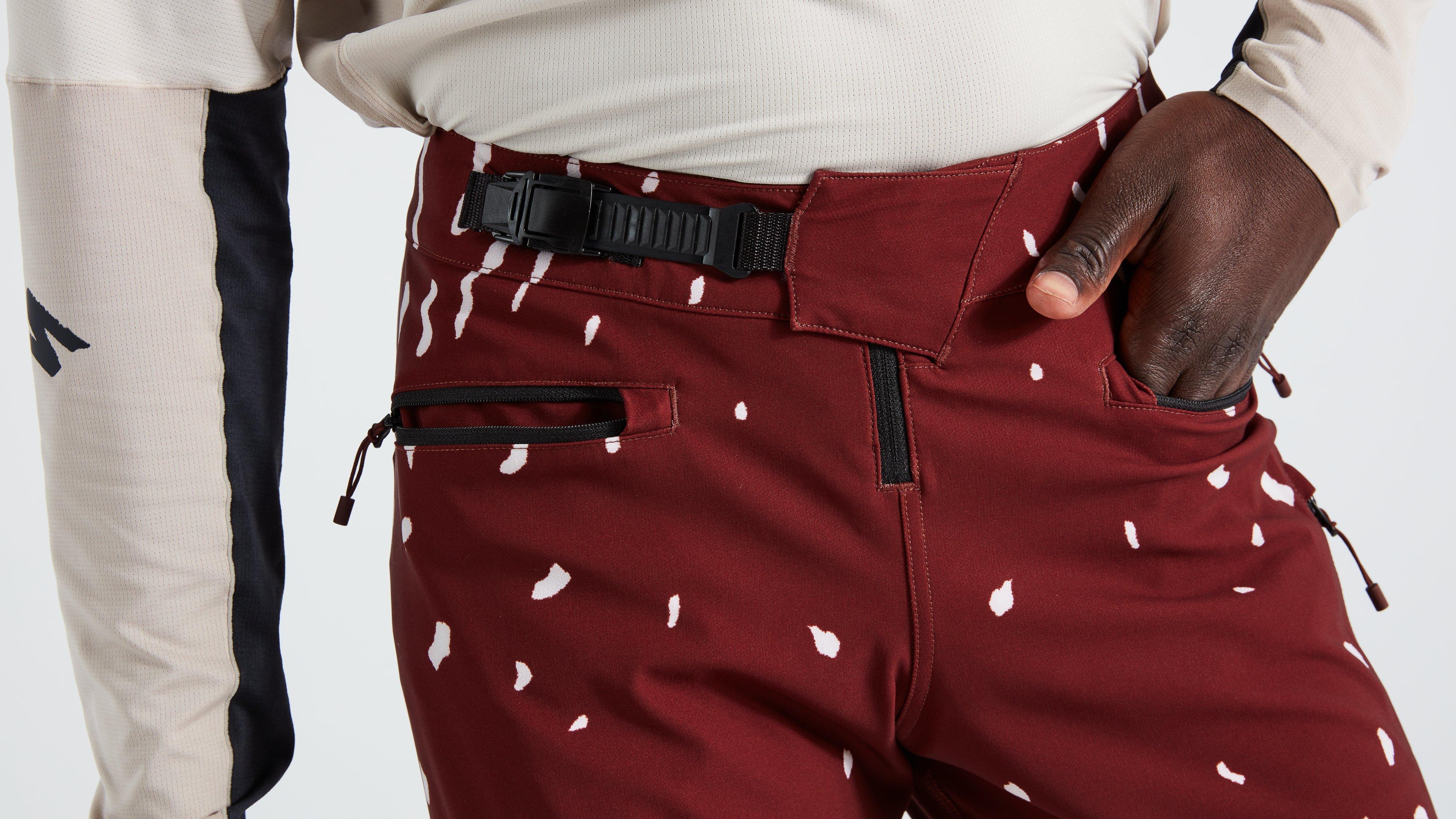 64222-1103_APP_PREY-TRAIL-PANT-RUM-32_DE