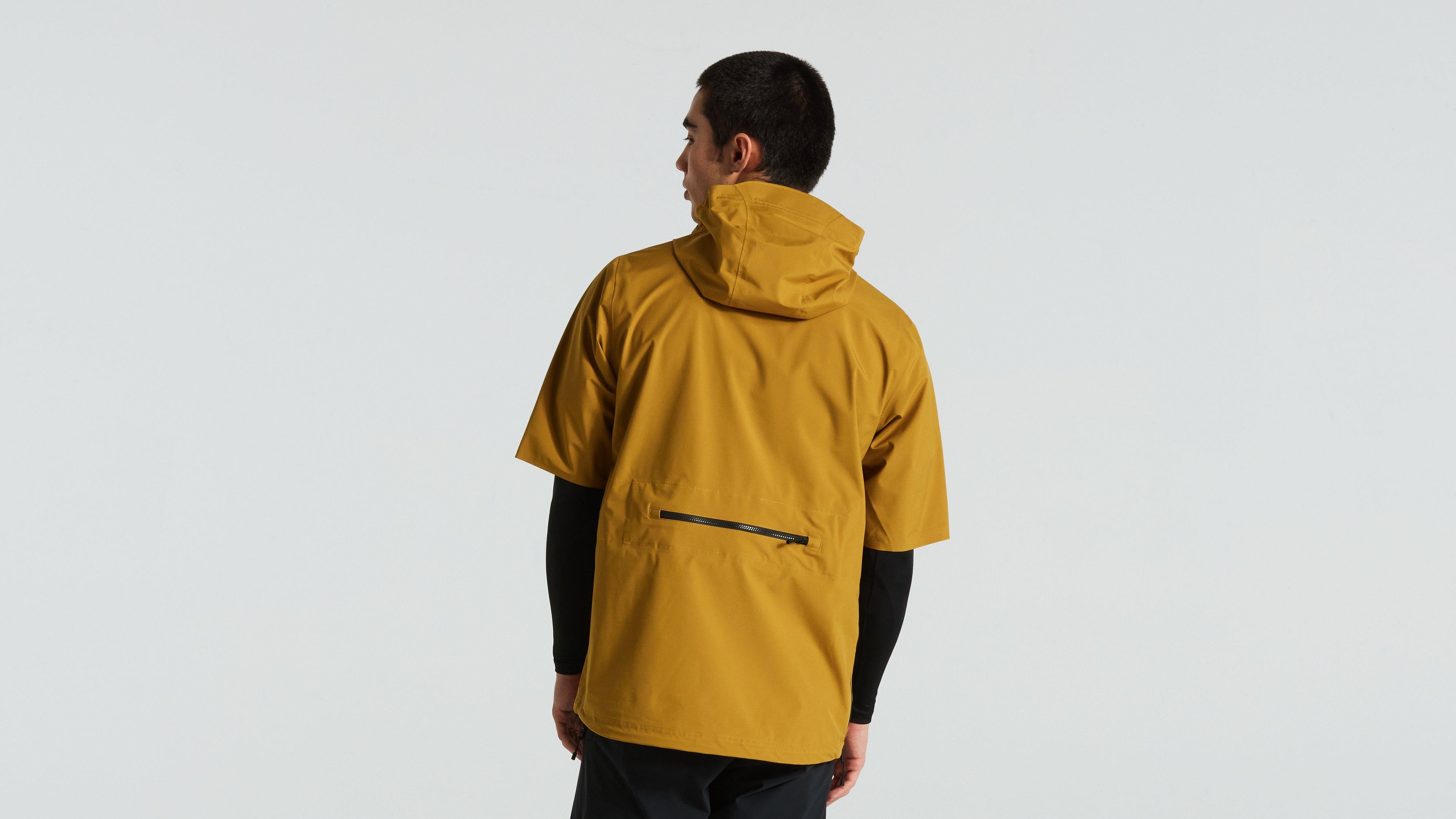 Nike short discount sleeve rain jacket