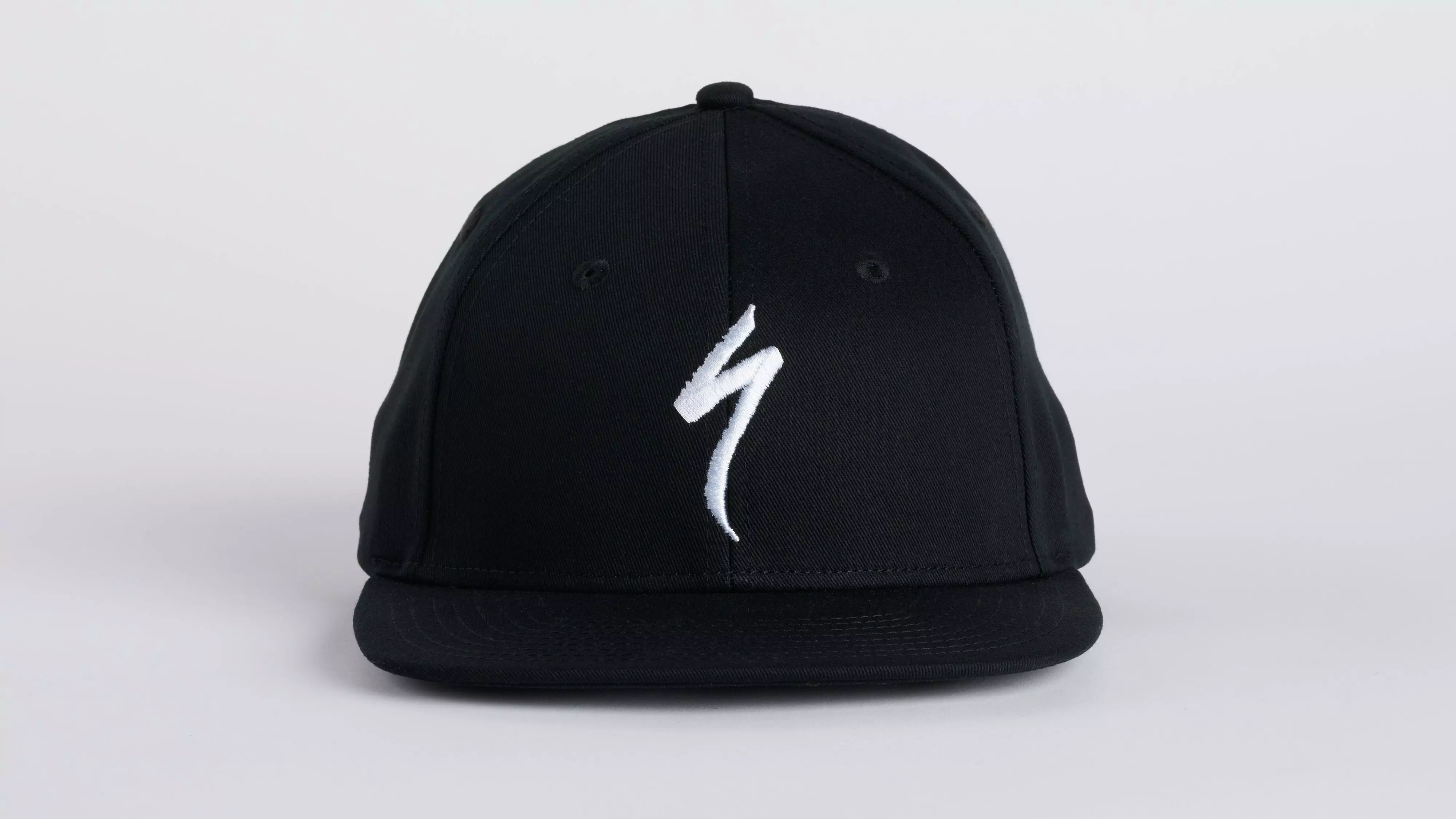 Straight brim baseball cap online