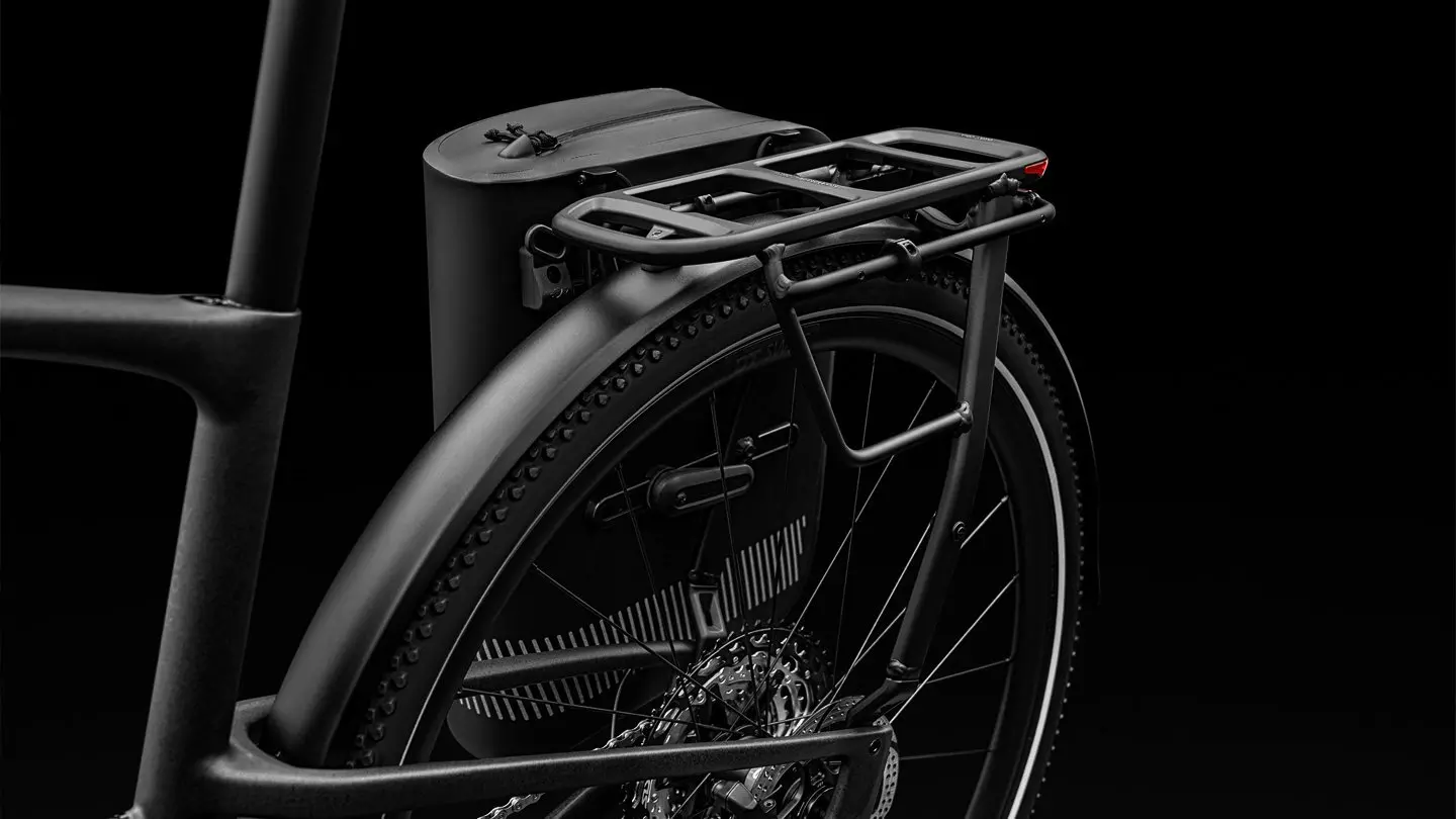 ACT-1148-VadoSLCarbonEQ_LC_06