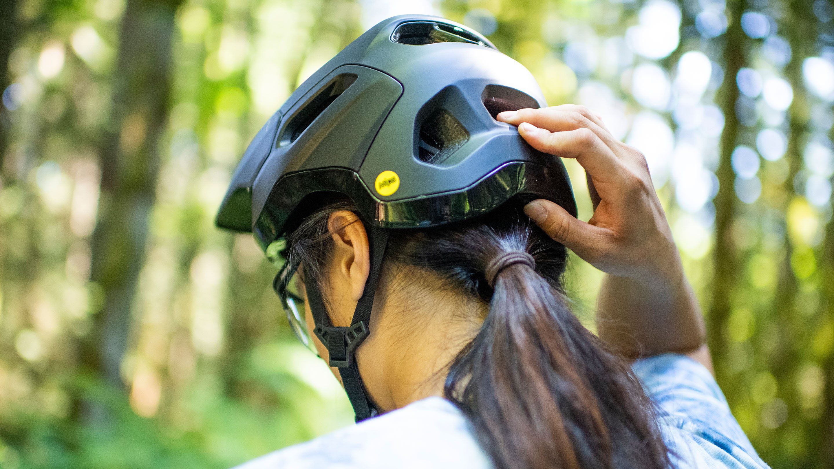 Tactic 4 Helmet - Cyclezone Rotorua Ltd