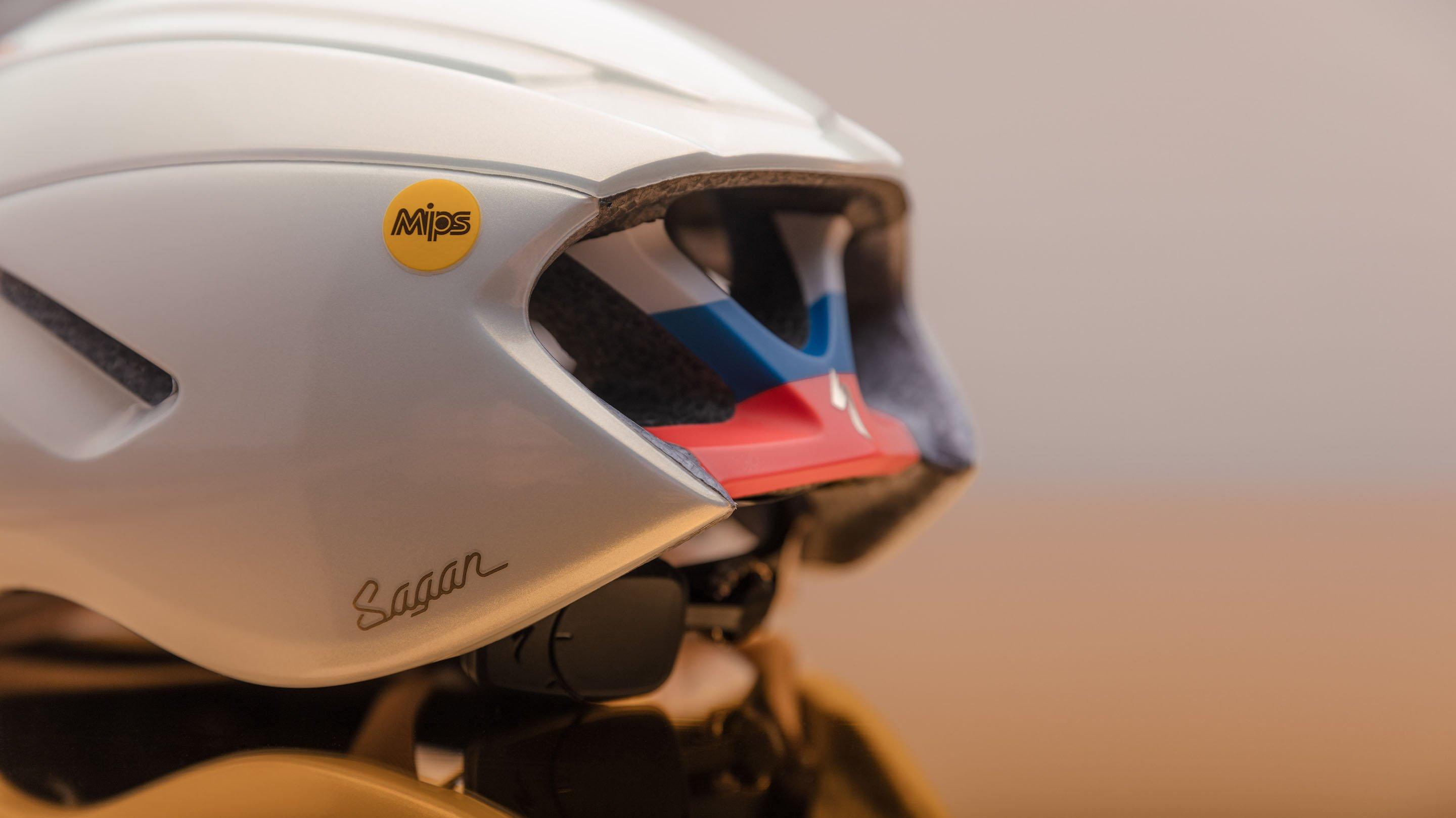 Specialized best sale sagan helmet