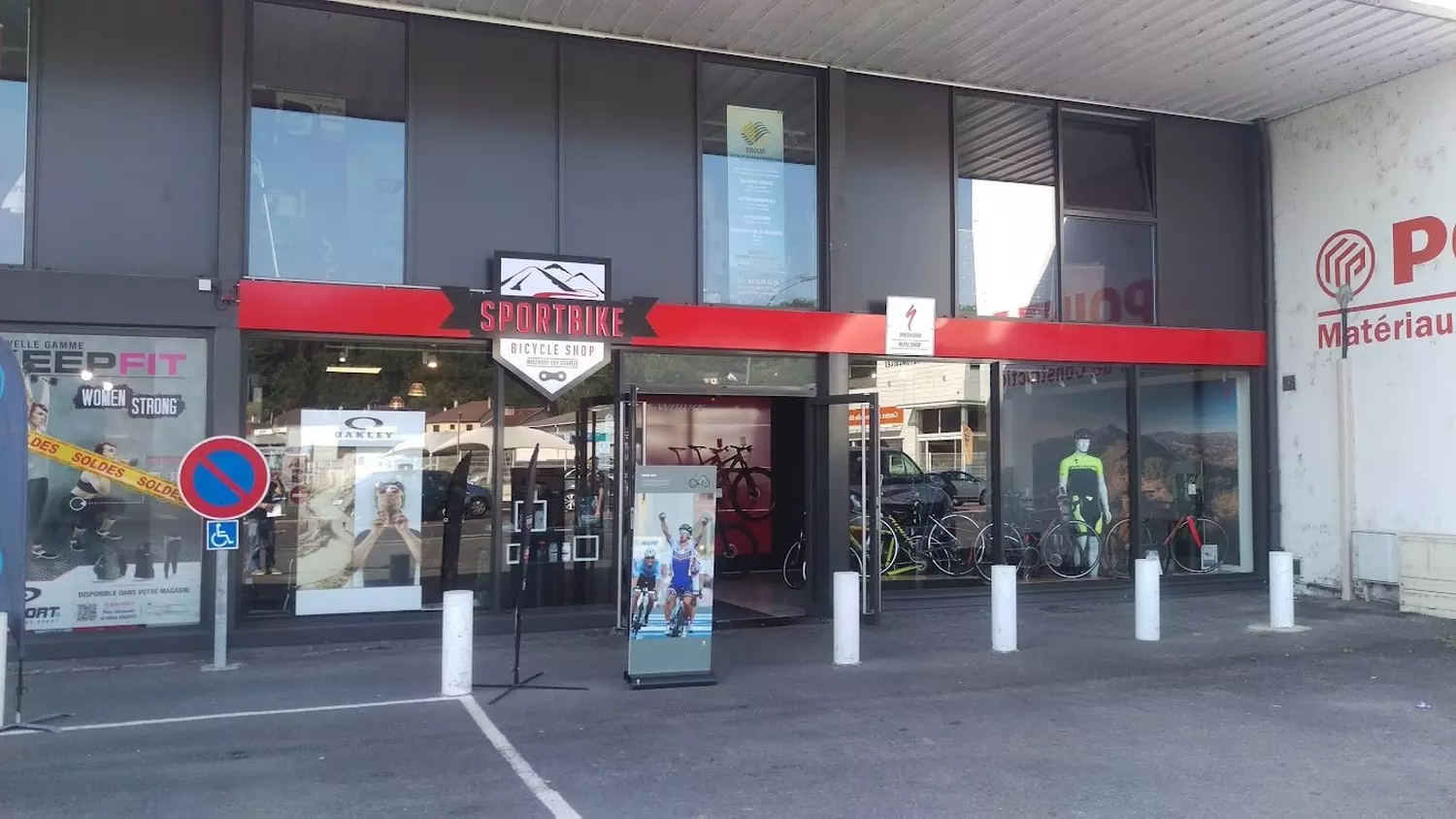 Store Image