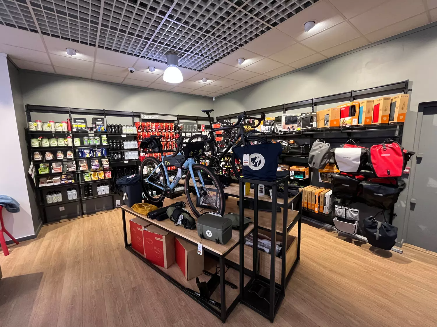 Store Image