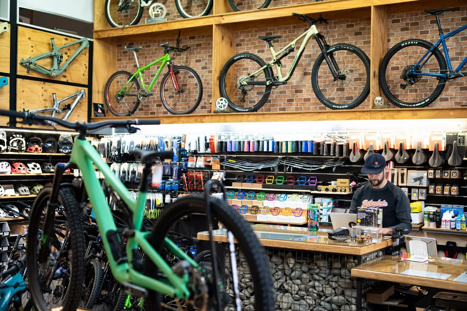 Store Image
