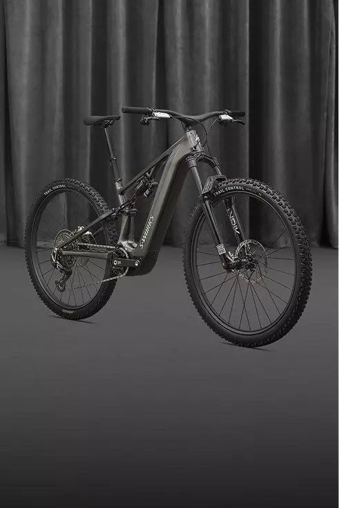 Road Bikes - Specialized