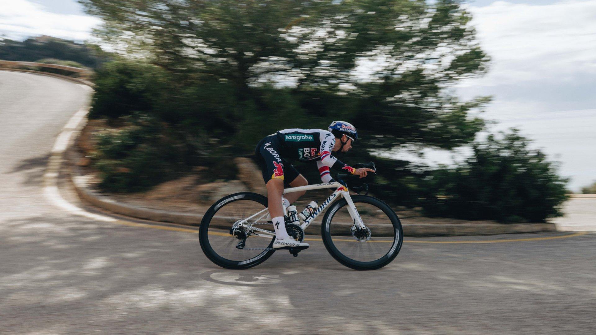 Red Bull - BORA - hansgrohe Short Sleeve Race Jersey