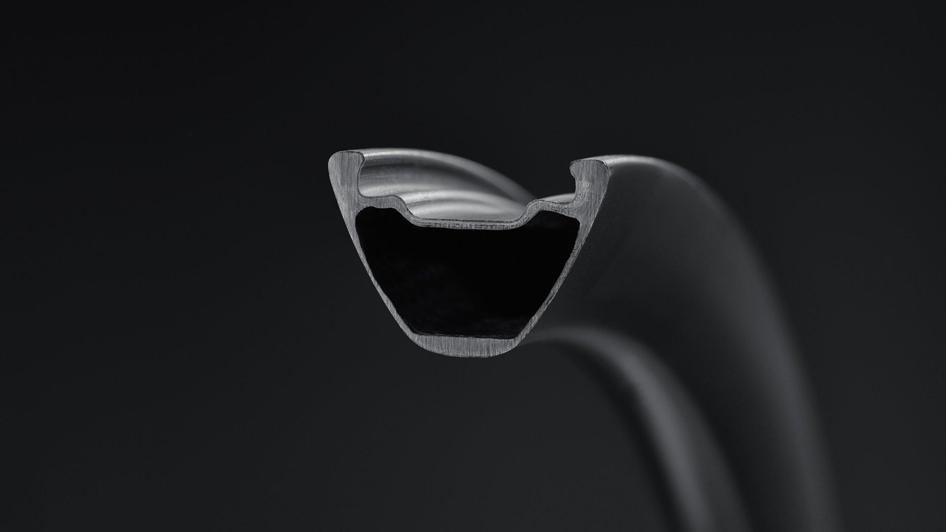 Roval Terra CLX III banner 6