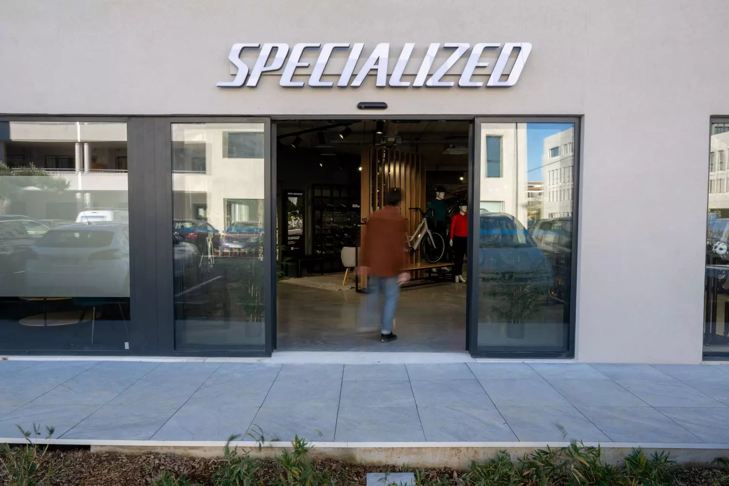 Store Image