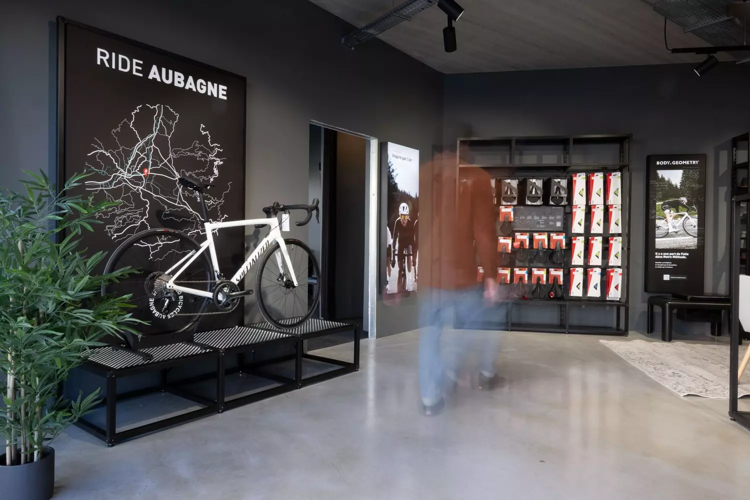 Store Image