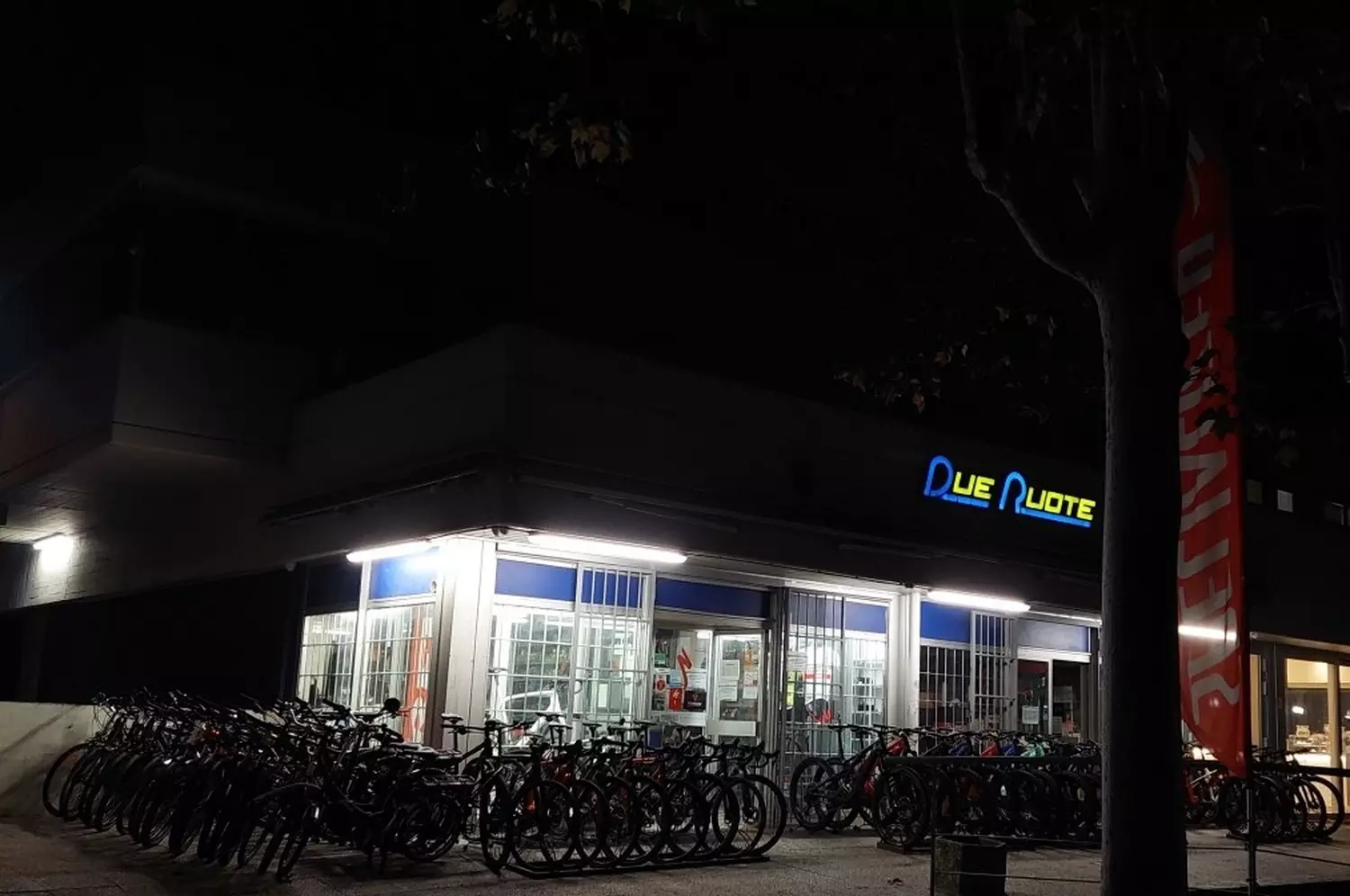 Store Image