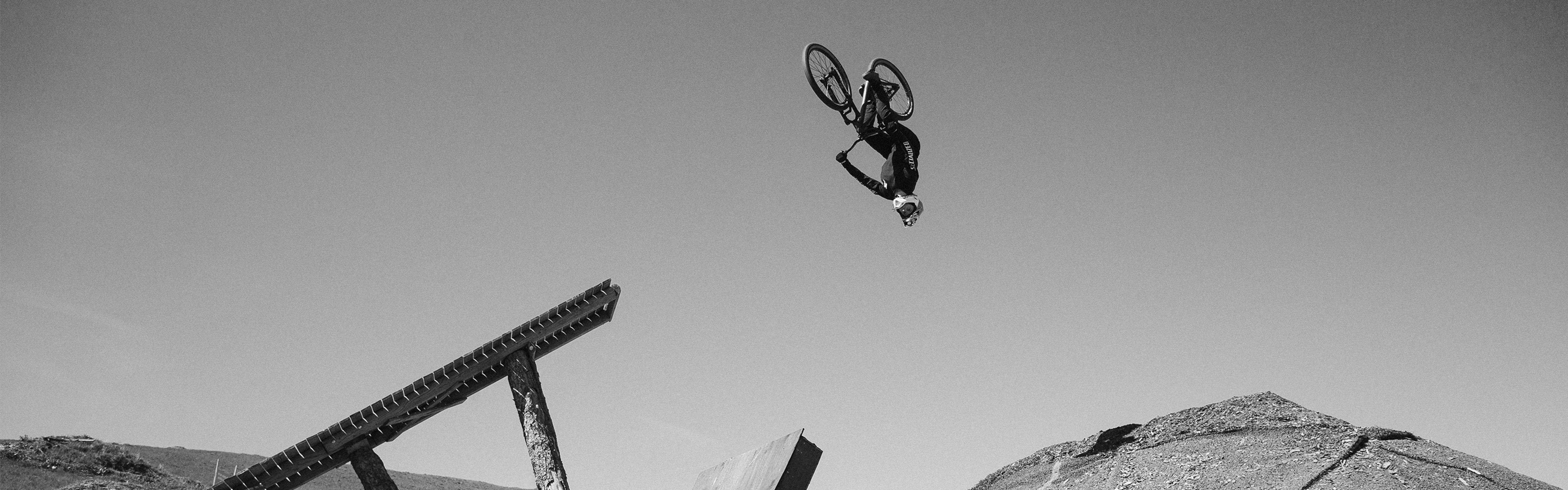 bmx dirt jump